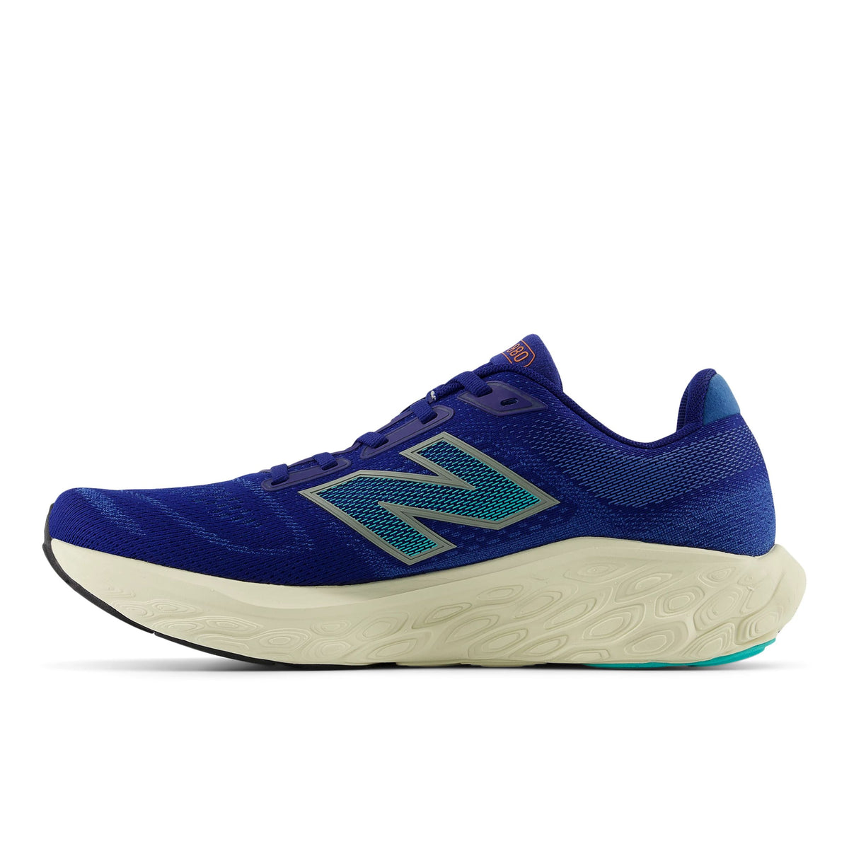 M New Balance M880A14 Frontrunners Footwear