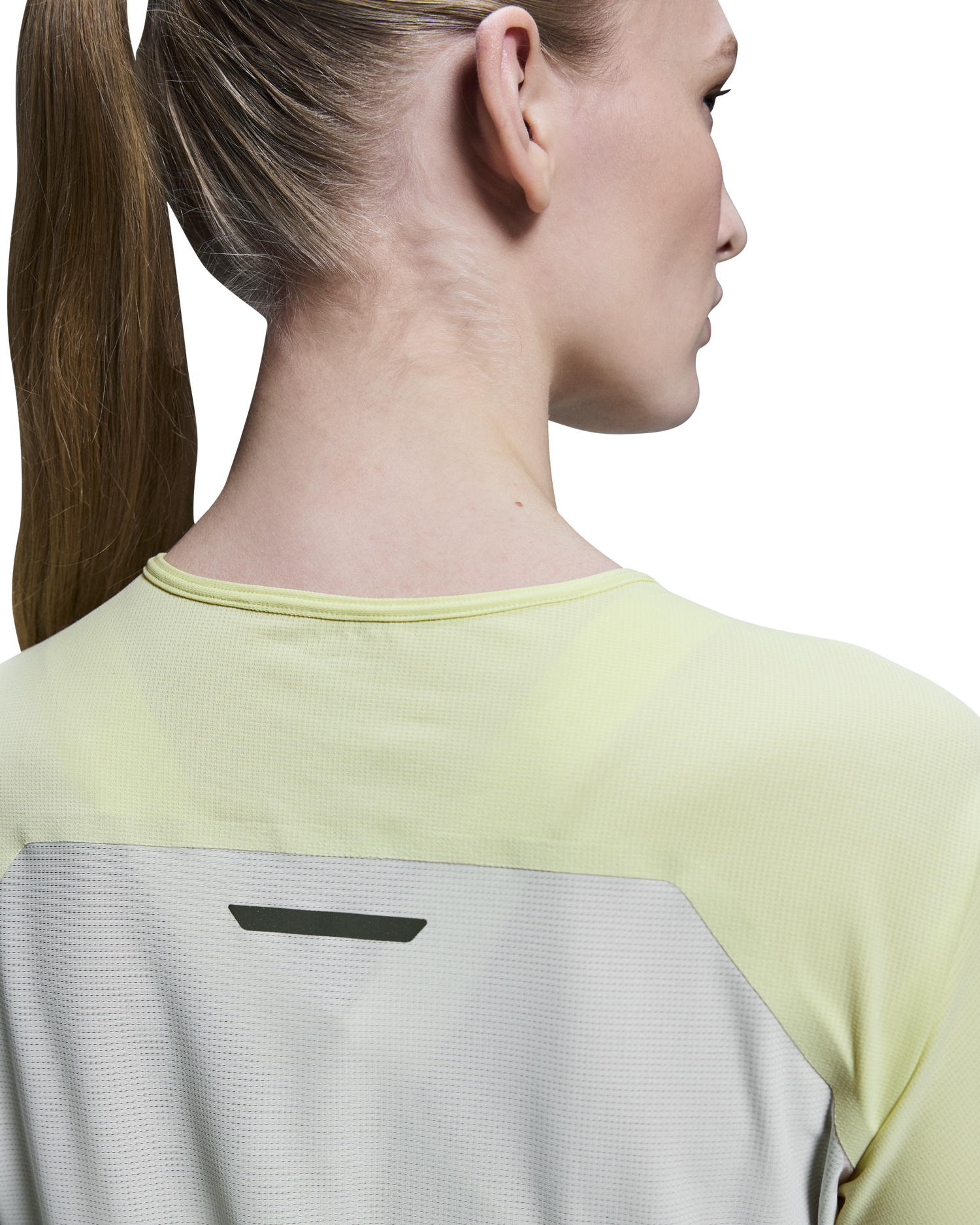 W ON Performance T