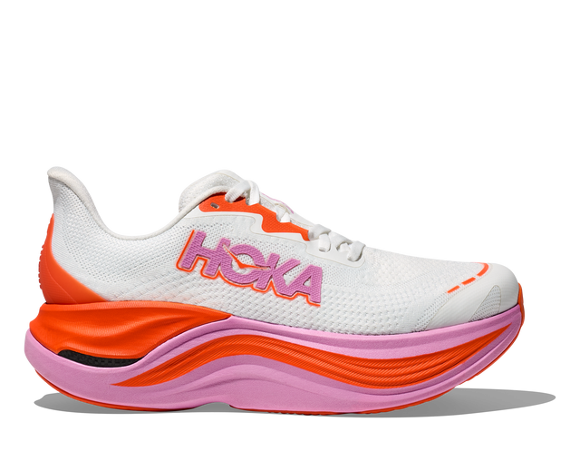 W Hoka Skyward X