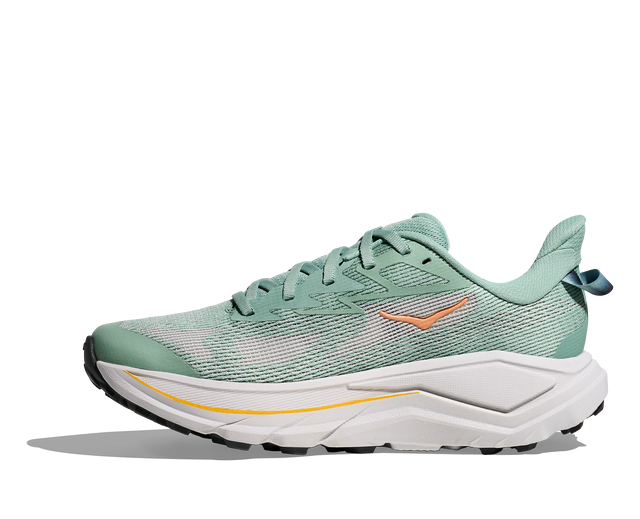 W Hoka Challenger 8
