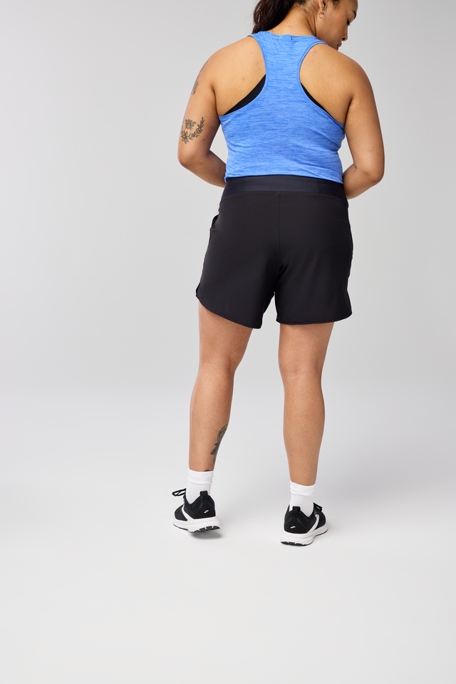 W Brooks Chaser 7" Short 2.0