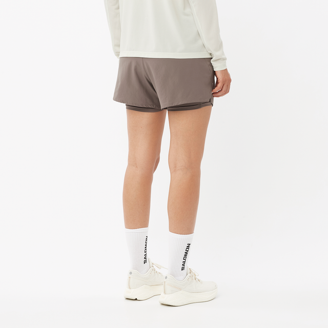 W Salomon Shakeout Core 2-in-1 Shorts