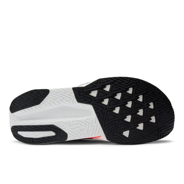M New Balance Fuelcell Rebel v5 MFCXLV5
