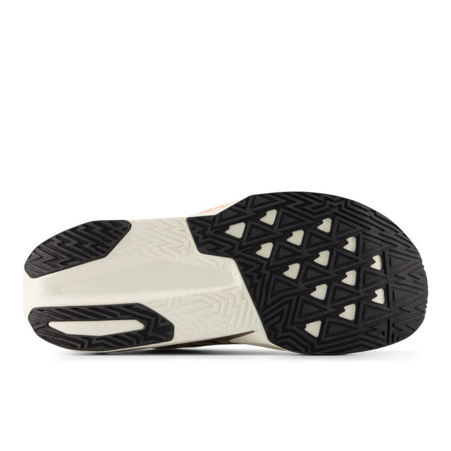 M New Balance Fuelcell Rebel v5 MFCXLY5
