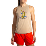 W Brooks Distance Graphic Tank